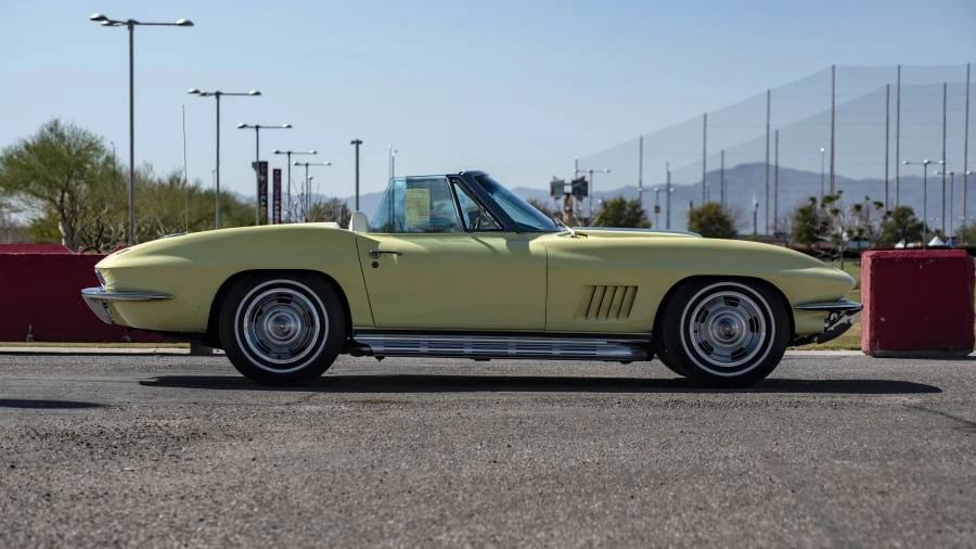 1967 Chevrolet Corvette C2 - Image 11 of 16