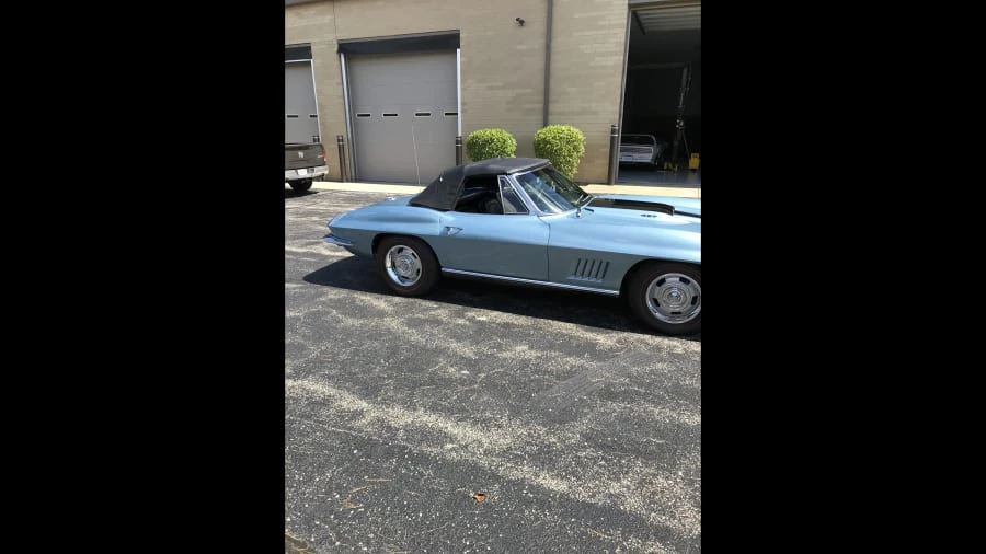 1967 Chevrolet Corvette C2 - Image 6 of 12