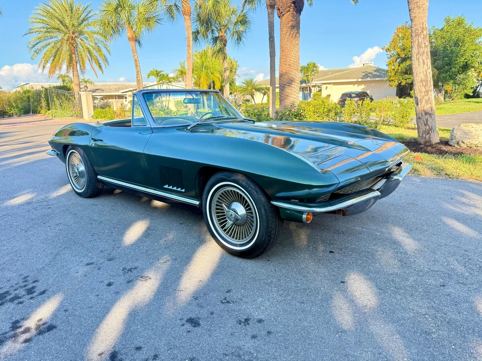 1967 Chevrolet Corvette C2 - Image 21 of 31