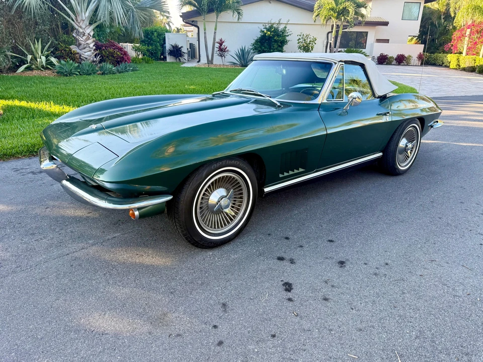 1967 Chevrolet Corvette C2 - Image 25 of 31