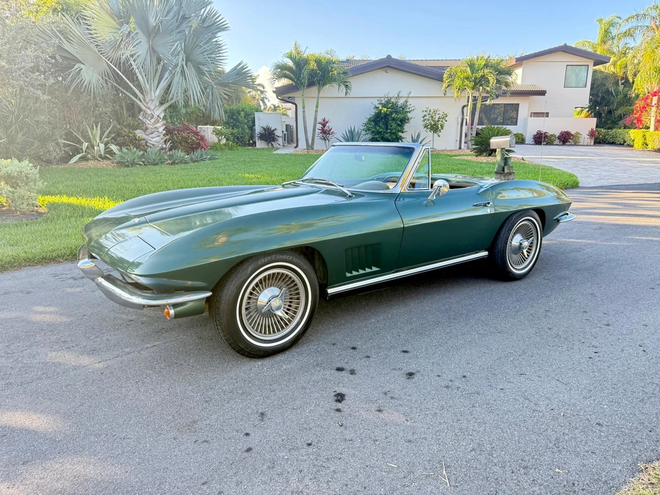 1967 Chevrolet Corvette C2 - Image 10 of 31