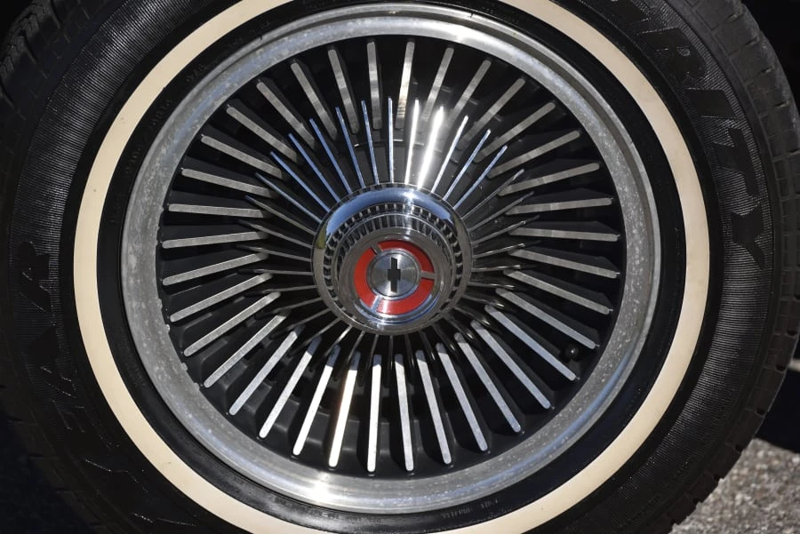 1967 Chevrolet Corvette C2 - Image 17 of 31