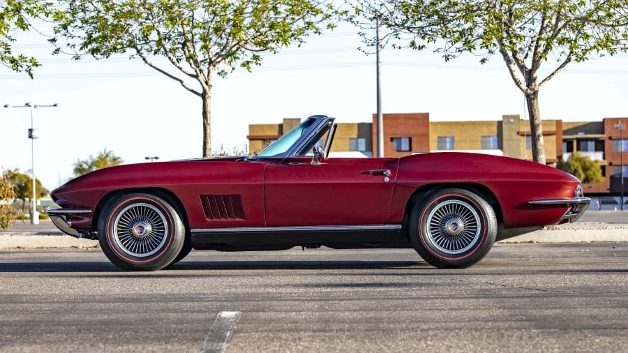 1967 Chevrolet Corvette C2 - Image 2 of 12