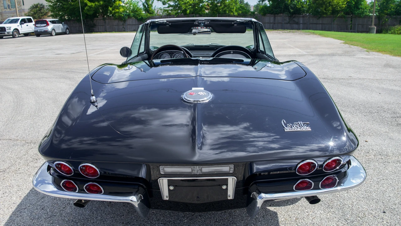 1967 Chevrolet Corvette C2 - Image 25 of 31