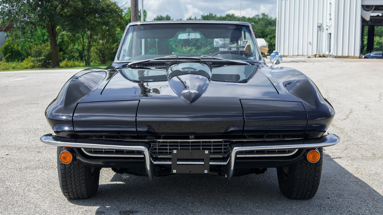 1967 Chevrolet Corvette C2 - Image 2 of 31