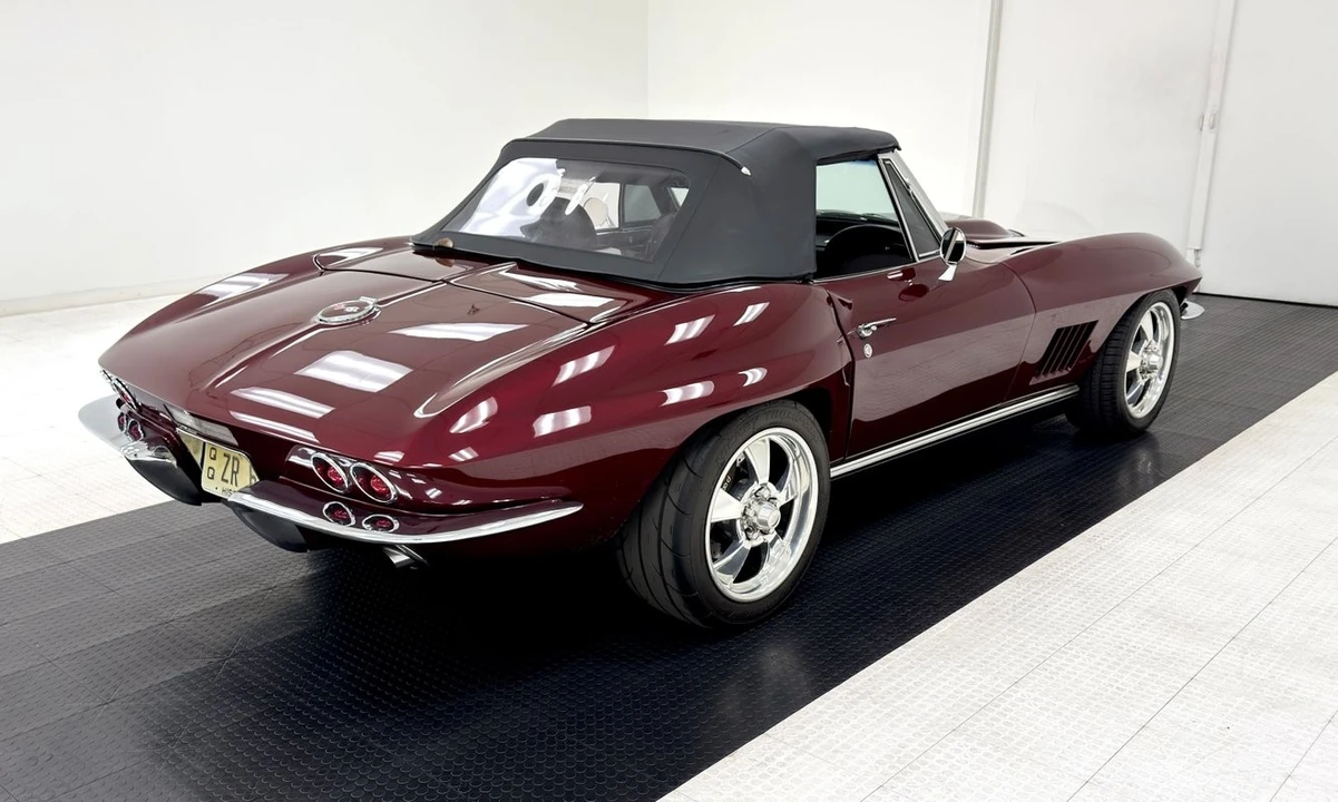 1967 Chevrolet Corvette C2 - Image 8 of 12