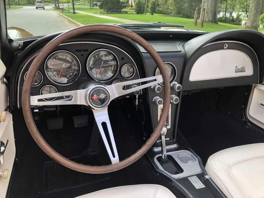 1967 Chevrolet Corvette C2 - Image 3 of 12