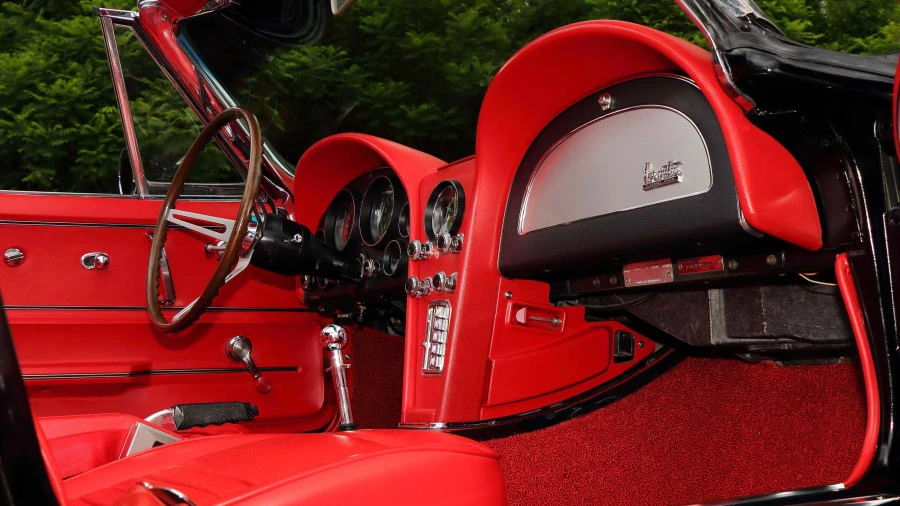 1967 Chevrolet Corvette C2 - Image 10 of 12