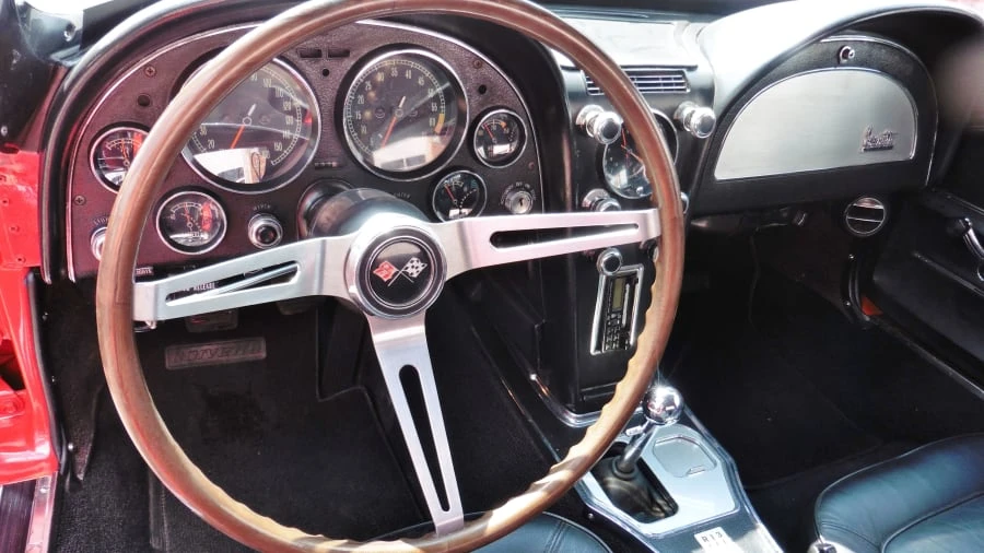 1967 Chevrolet Corvette C2 - Image 6 of 12