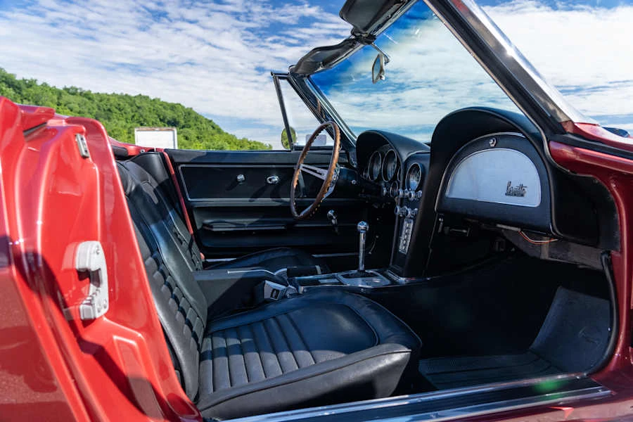 1967 Chevrolet Corvette C2 - Image 23 of 31