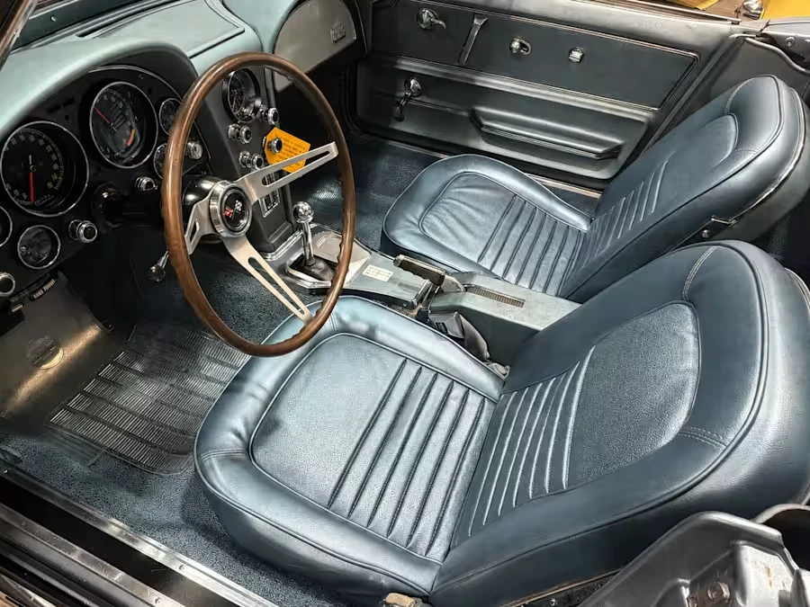 1967 Chevrolet Corvette C2 - Image 14 of 24