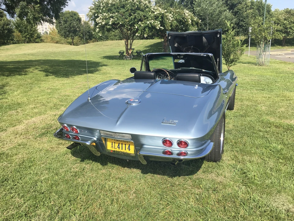 1967 Chevrolet Corvette C2 - Image 25 of 31