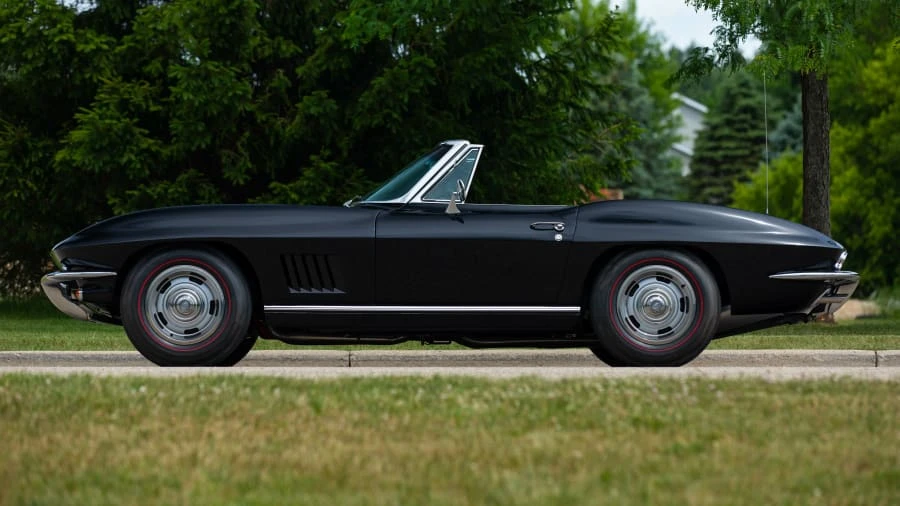 1967 Chevrolet Corvette C2 - Image 2 of 30