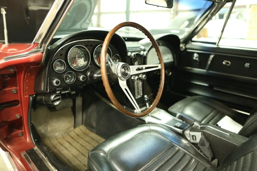 1967 Chevrolet Corvette C2 - Image 4 of 9