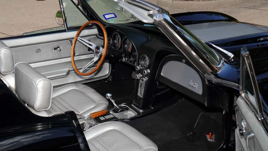 1967 Chevrolet Corvette C2 - Image 5 of 31