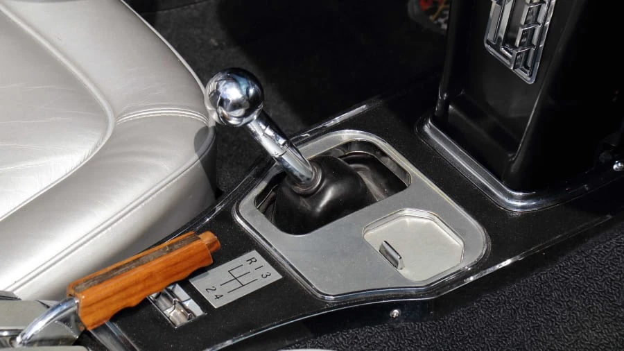 1967 Chevrolet Corvette C2 - Image 10 of 31