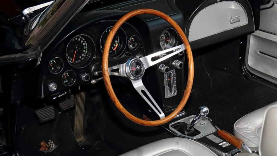 1967 Chevrolet Corvette C2 - Image 17 of 31