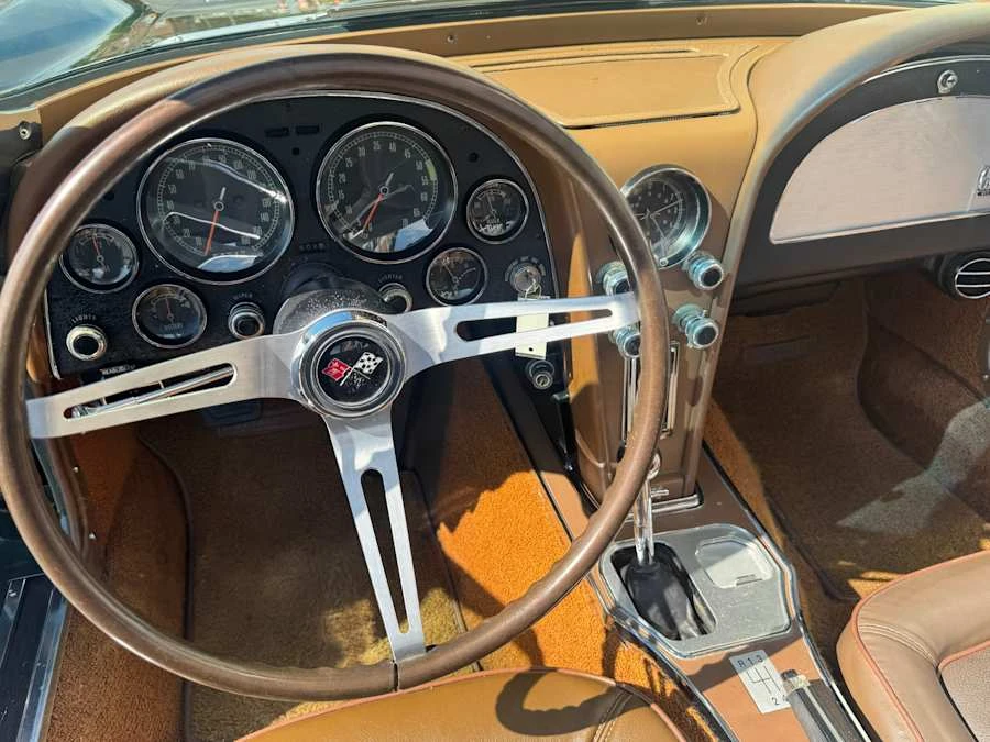 1967 Chevrolet Corvette C2 - Image 10 of 14