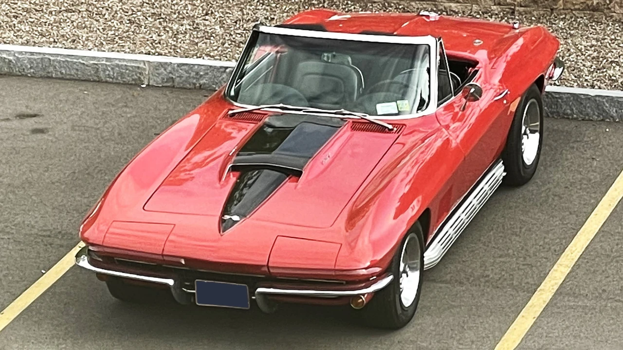 1967 Chevrolet Corvette C2 - Image 12 of 14