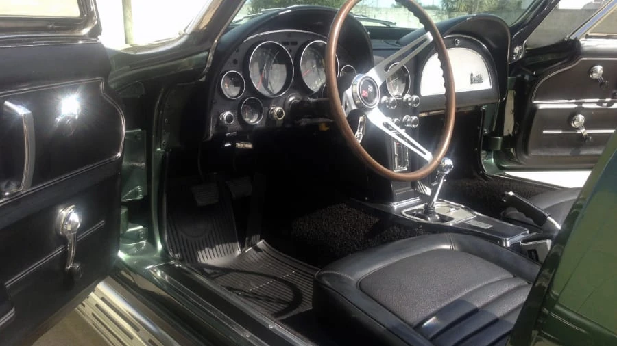 1967 Chevrolet Corvette C2 - Image 4 of 9
