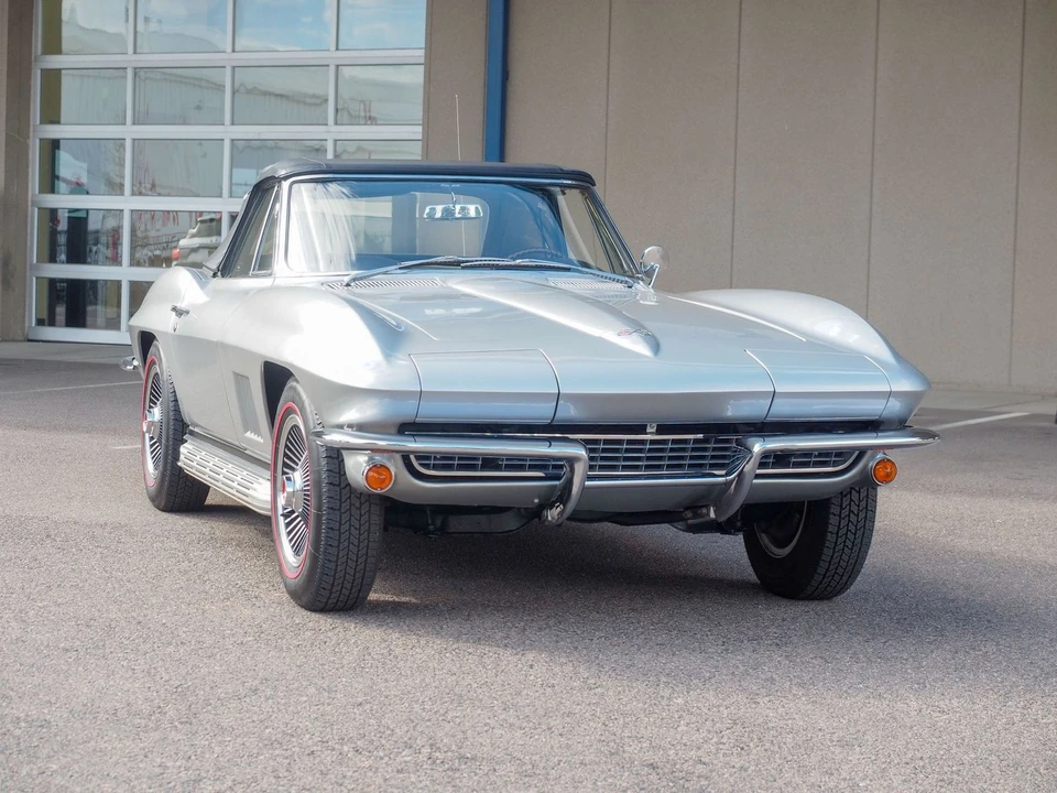 1967 Chevrolet Corvette C2 - Image 10 of 31