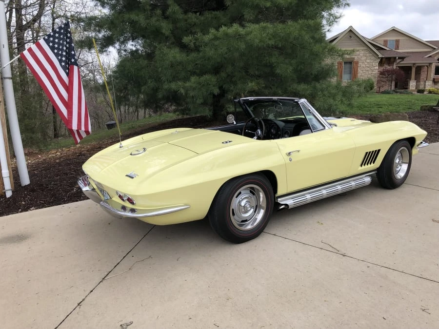 1967 Chevrolet Corvette C2 - Image 10 of 11