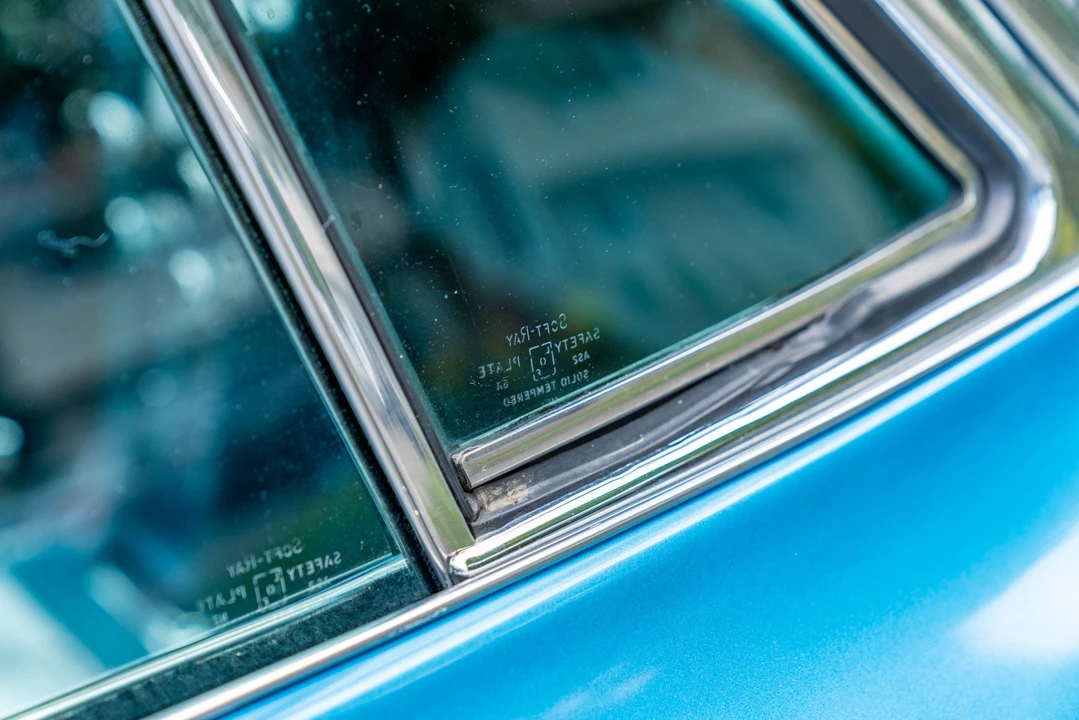 1967 Chevrolet Corvette C2 - Image 21 of 31