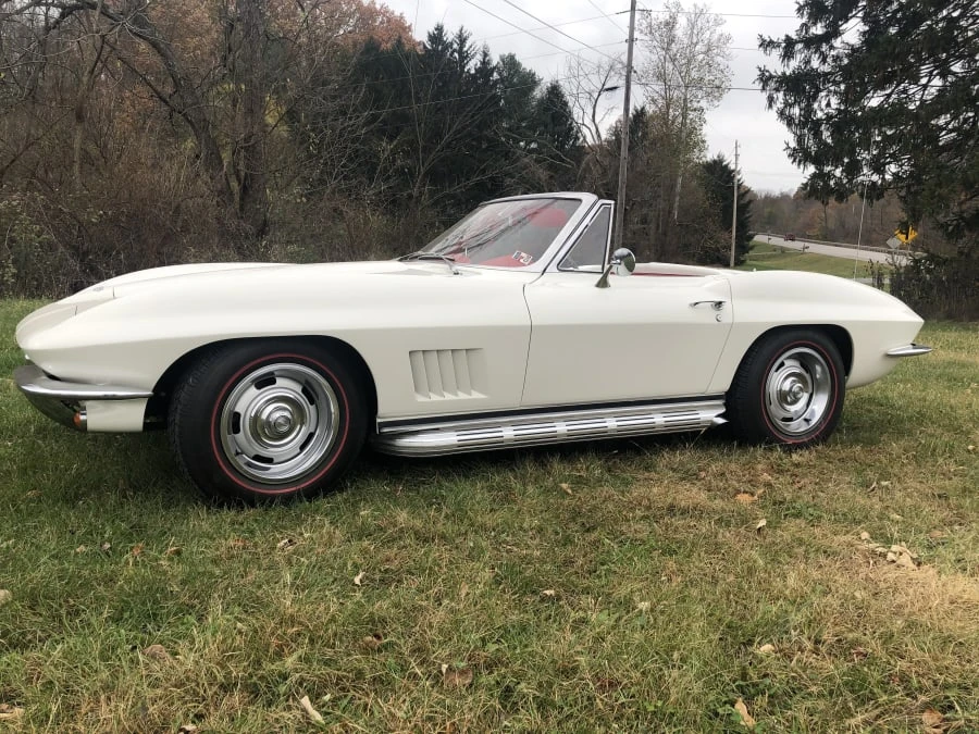 1967 Chevrolet Corvette C2 - Image 9 of 10