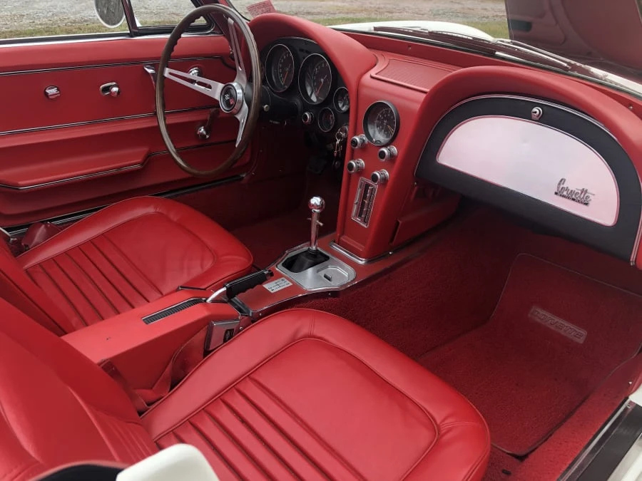 1967 Chevrolet Corvette C2 - Image 7 of 10