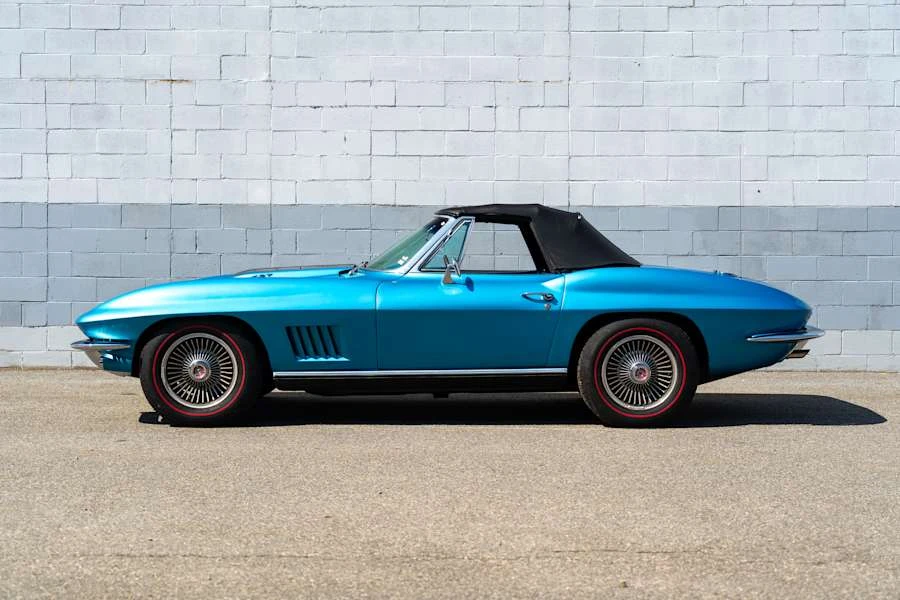 1967 Chevrolet Corvette C2 - Image 2 of 25