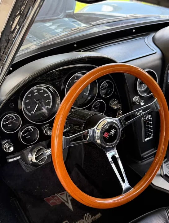 1967 Chevrolet Corvette C2 - Image 11 of 17
