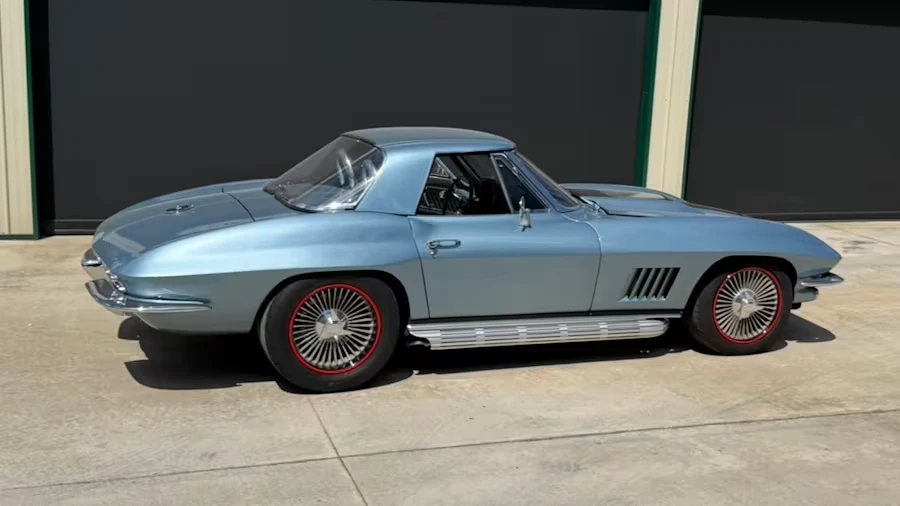 1967 Chevrolet Corvette C2 - Image 2 of 17