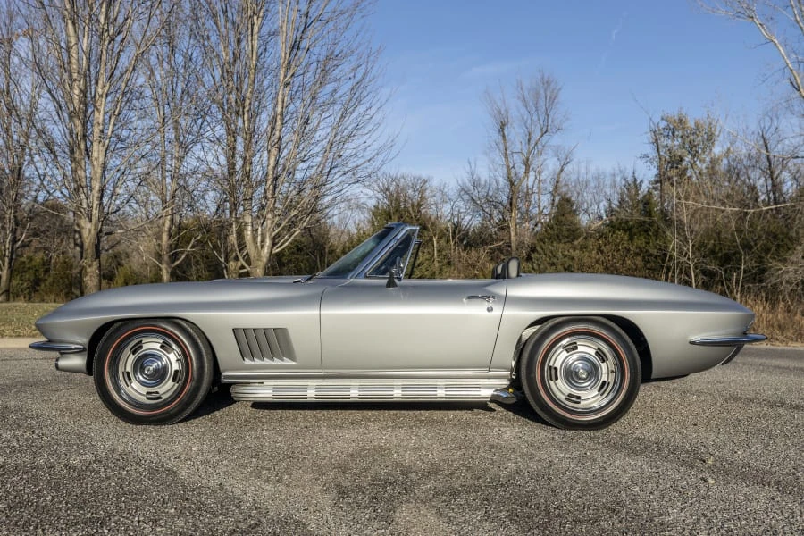 1967 Chevrolet Corvette C2 - Image 2 of 12