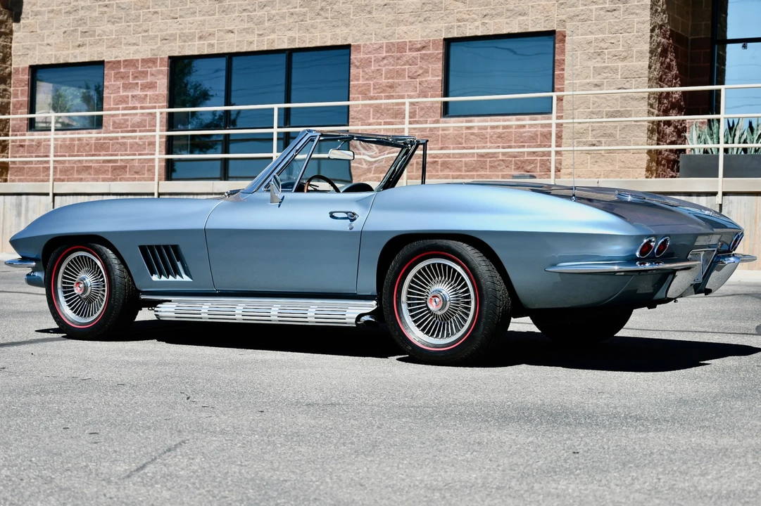 1967 Chevrolet Corvette C2 - Image 11 of 31
