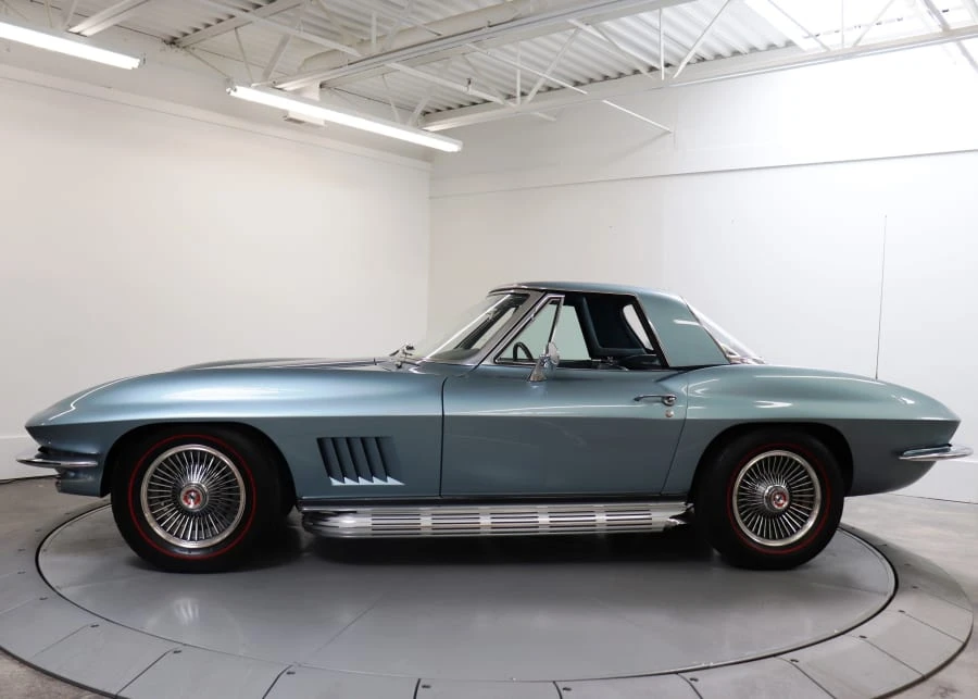 1967 Chevrolet Corvette C2 - Image 10 of 12