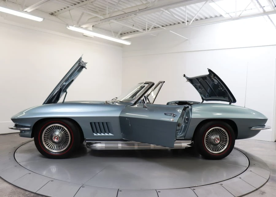 1967 Chevrolet Corvette C2 - Image 11 of 12