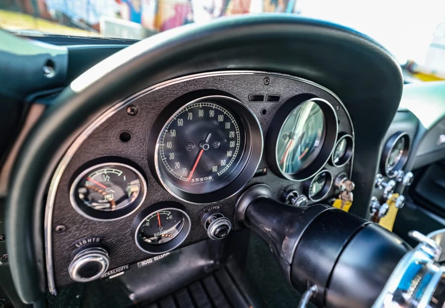 1967 Chevrolet Corvette C2 - Image 30 of 31