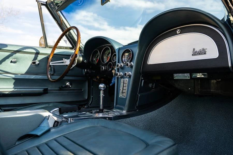 1967 Chevrolet Corvette C2 - Image 26 of 31