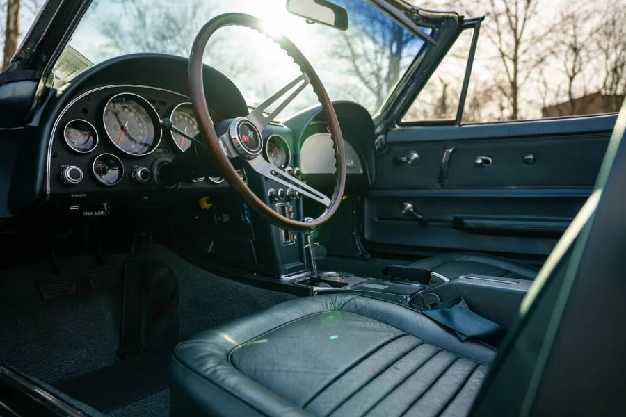 1967 Chevrolet Corvette C2 - Image 30 of 31