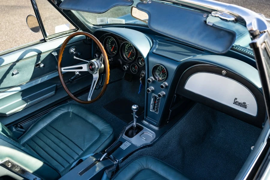 1967 Chevrolet Corvette C2 - Image 23 of 31