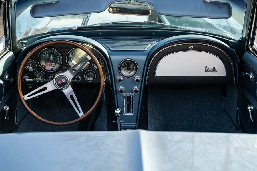 1967 Chevrolet Corvette C2 - Image 28 of 31