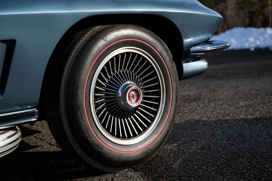 1967 Chevrolet Corvette C2 - Image 15 of 31
