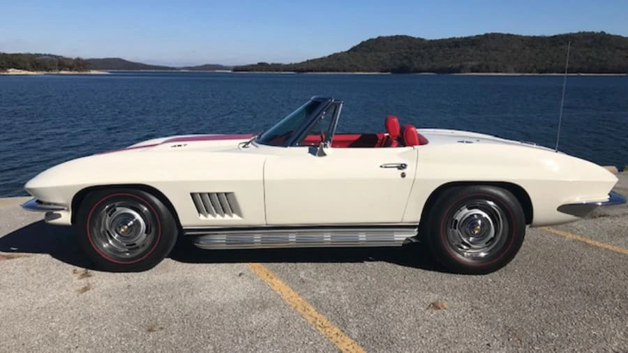 1967 Chevrolet Corvette C2 - Image 2 of 28