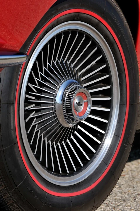 1967 Chevrolet Corvette C2 - Image 10 of 12