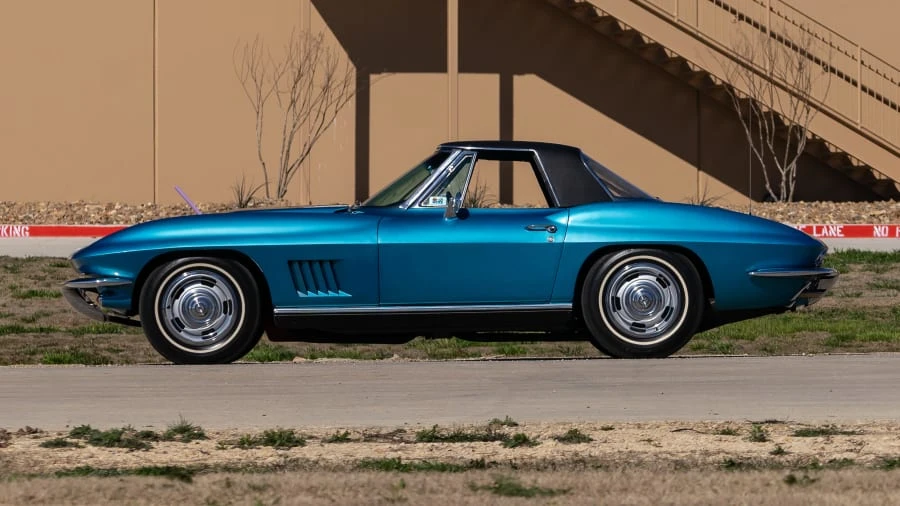 1967 Chevrolet Corvette C2 - Image 2 of 20
