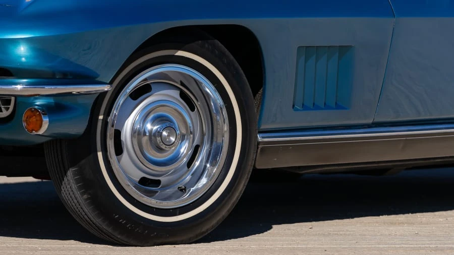 1967 Chevrolet Corvette C2 - Image 16 of 20