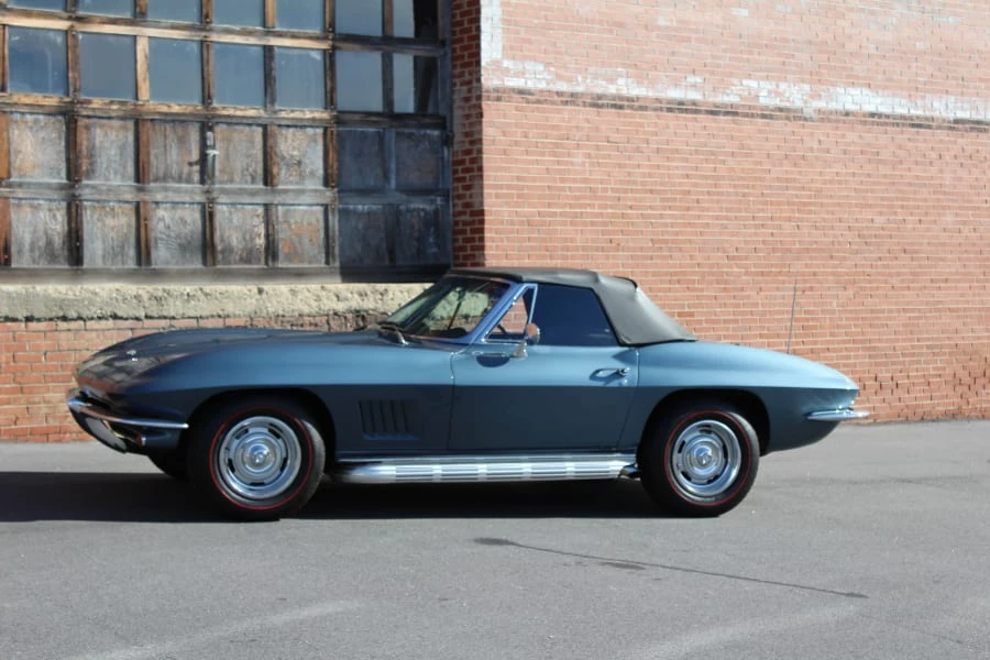 1967 Chevrolet Corvette C2 - Image 11 of 12
