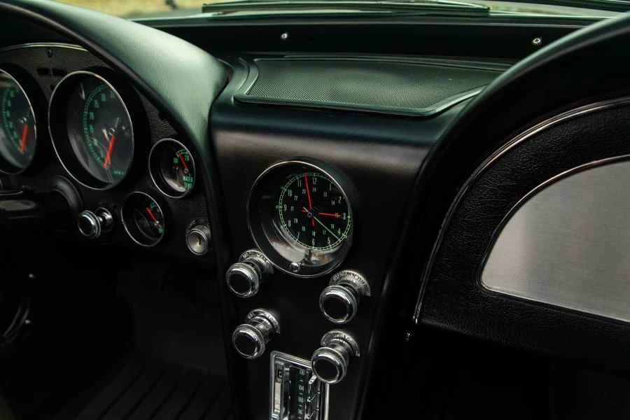 1967 Chevrolet Corvette C2 - Image 21 of 27