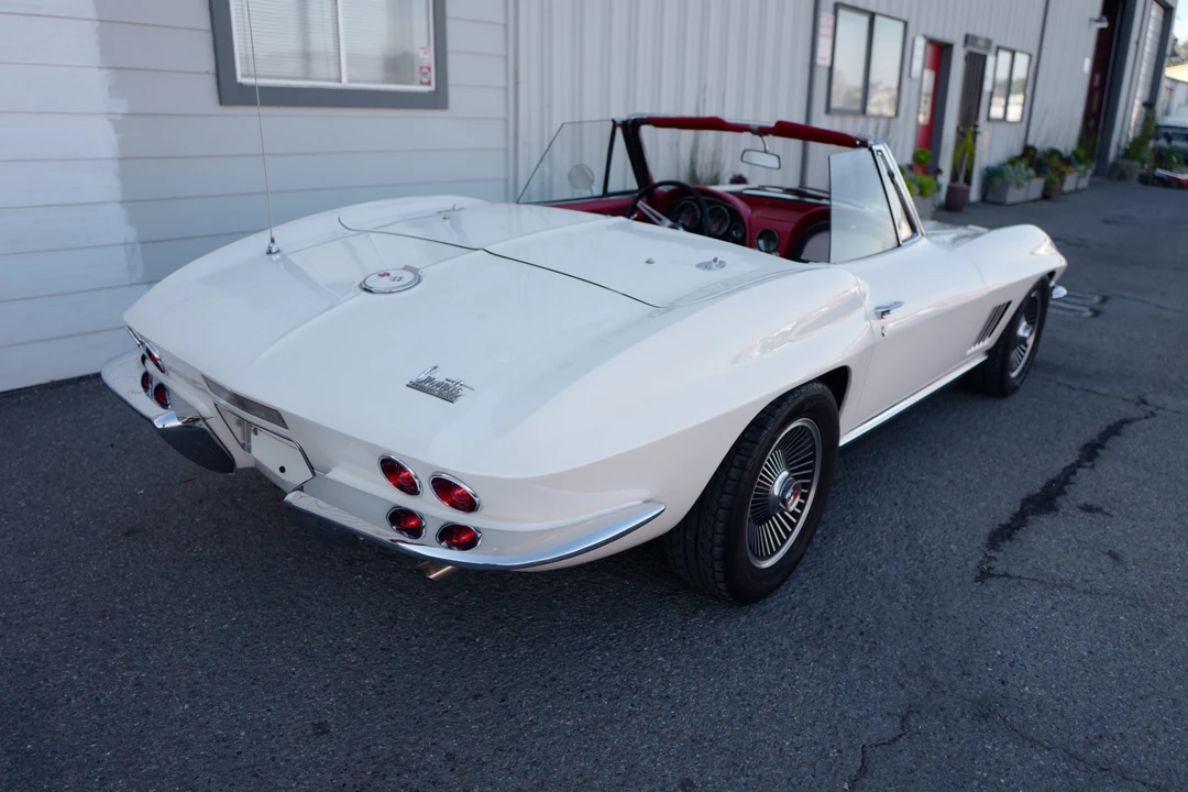 1967 Chevrolet Corvette C2 - Image 6 of 31