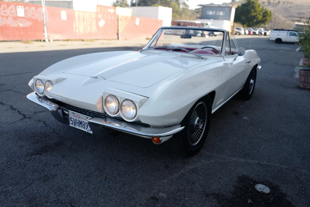 1967 Chevrolet Corvette C2 - Image 8 of 31